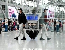 Estados Unidos ha restringido los viajes desde la UE, Gran Bretaña, China e Irán desde hace más de un año debido a la pandemia, y luego agregó otros países. EFE/ARCHIVO