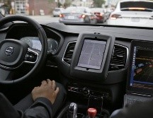 Detallan que el holograma será inclonable ya que se utilizará un código QR único que se emitirá a cada uno de los choferes ejecutivos. AP/ARCHIVO