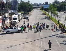 Alrededor de las 12:30 se retiraron de la vialidad luego de llegar a un acuerdo con autoridades del municipio. EL INFORMADOR / G. Gallo