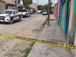 Cerca del lugar del multihomicidio se localizó una camioneta con reporte de robo tipo pick up, color blanco, con diferentes indicios que podrían ser de los causantes. ESPECIAL