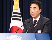 El portavoz de la oficina presidencial de Corea del Sur, Park Soo-hyun, dio a conocer la reanudación de las comunicaciones. EFE/YONHAP