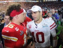 Garoppolo viene de una complicada campaña en la que sufrió por una persistente lesión en el tobillo, pero también fue apenas hace dos años que llevó a San Francisco al Super Bowl donde cayeron ante los Kansas City Chiefs de Mahomes. AFP/ARCHIVO