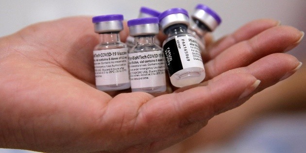 COVID-19: Pfizer gana miles de millones de dólares en seis meses, impulsada por la vacuna anticovid