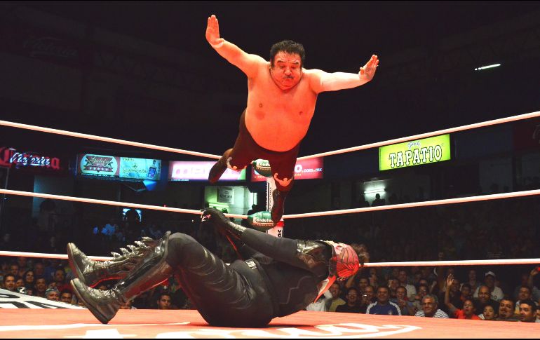 Fue una despedida emotiva, aderezada por la música que le gustaba a el luchador. EL INFORMADOR/ARCHIVO