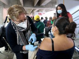 AVANCE. En México continúa la vacunación de personas jóvenes. SUN