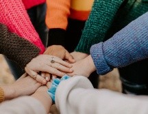 Hoy 30 de julio es el Día Internacional de la Amistad. ESPECIAL/Photo by Hannah Busing on Unsplash.