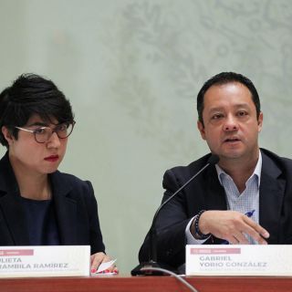 Por "efecto tijera", tercera ola de COVID es menos potente: Hacienda