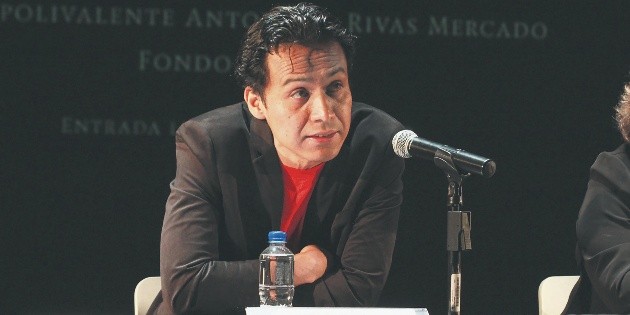 Marx Arriaga acusa intento de privatizar educaci&oacute;n dentro de la SEP