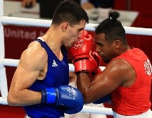 Debido a la guardia floja y la pasividad de Romero, el cubano encontró espacios para impactar constantemente. MEXSPORT/J. Martínez