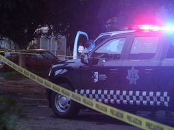 El cuerpo es llevado a las instalaciones del Instituto Jalisciense de Ciencias Forenses en espera de la autopsia de ley y de que sea reconocido por algún familiar. ESPECIAL