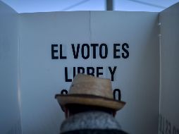 El INE informó que este domingo 1 de agosto no se desplegarán mesas receptoras especiales para los ciudadanos que estén fuera de sus localidades. AFP / ARCHIVO