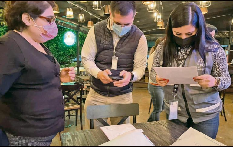 Restaurantes deben mantener un aforo de 50 por ciento. ESPECIAL