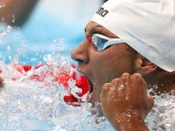 El nadador Ahmed Hafnaoui, de Túnez asombró al mundo del deporte con su oro. GETTY IMAGES