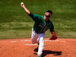 Manuel Barreda tuvo una mala apertura y los relevos fallaron en la séptima entrada. AP/M. Sclocum