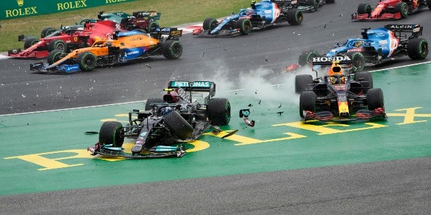 F1: "Checo" P&eacute;rez queda fuera del GP de Hungr&iacute;a tras accidente