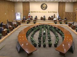 Este domingo se lleva a cabo por primera vez el proceso de consulta popular a nivel nacional. ESPECIAL / INE