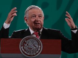 AMLO dijo que cualquier consulta es buena, pero que se debe explicar que la Ley de Coordinación Fiscal y el pacto en la materia rigen las fórmulas para asignar los fondos. SUN / ARCHIVO