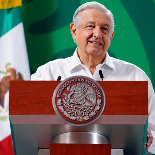 Gobiernos de Calderón y Peña Nieto nos heredaron todas las bandas: AMLO