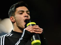 Desde ahora Jiménez usara protección en la cabeza para evitar algún mal golpe. EFE/ARCHIVO