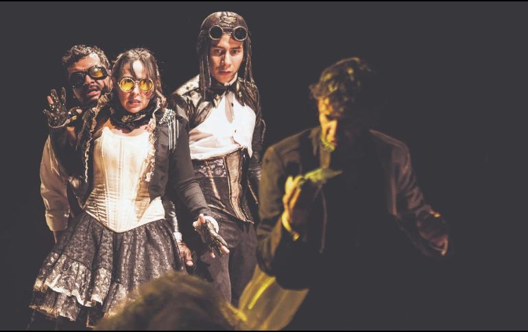 ELENCO. Con Mauricio Cedeño, Karla Constantini, Coralia Manterola, José Jaime Argote, José Alberto Sígala y Darío Rocas. CORTESÍA