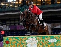 El binomio conformado por Enrique González y ''Chacna'' quedó eliminado al cronometrar 101.53 segundos, tiempo en donde acumuló un total de ocho penalizaciones. AP / C. Kaster