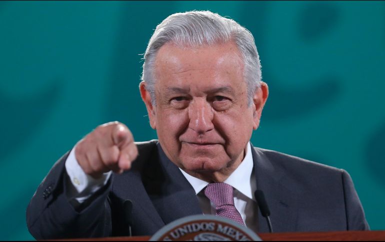 AMLO anuncia que propondrá que a los estudiantes se les entregue de forma directa apoyos económicos para el sustento de su alimentación y hospedaje. SUN /S.Gutiérrez