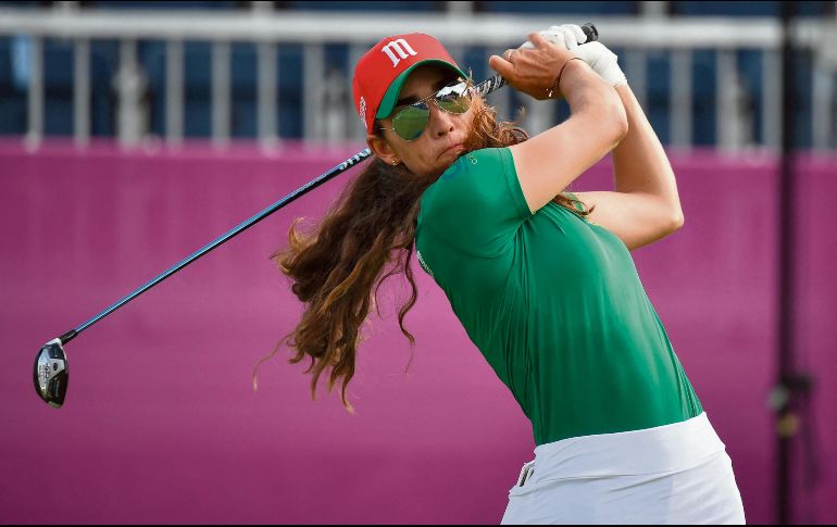 MARÍA FASSI. Vistiendo la camisa verde de México en el campo Kasumigaseki. ESPECIAL/ SOFÍA CASTIELLO