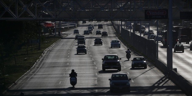 Aumentan deudores del refrendo vehicular