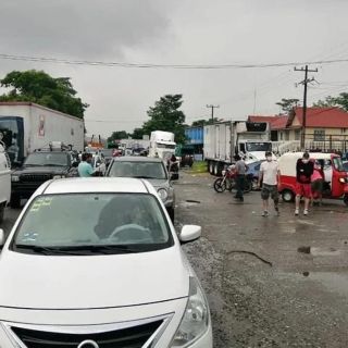 Extorsión, negocio para unos en Oaxaca y pérdida para otros