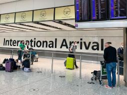 EU restringió la llegada de personas provenientes de la Unión Europea, Gran Bretaña, China e Irán durante más de un año debido a la pandemia. EFE/V. Flores