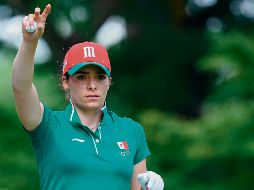 OTRA BATALLA. No sólo luchan contra sus rivales, sino contra lo complicado del clima. AFP