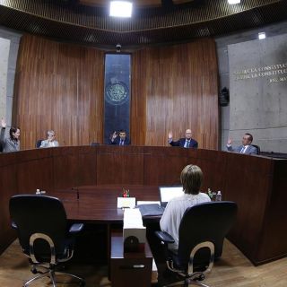 Magistrados del Tribunal Electoral dejan plantado a José Luis Vargas