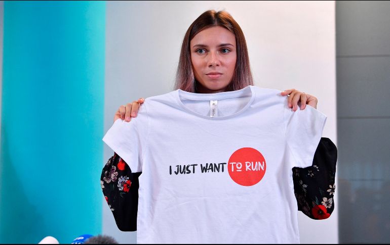 Kristina Tsimanuskaya se encuentra en Polonia, país que le dio asilo ante las consecuencias que pudieran tener las críticas que la deportista hizo. EFE/R. PIETRUSZKA