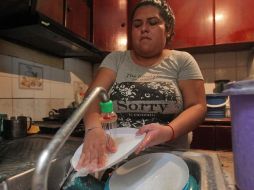 Ana Virginia se mostró contenta ante la reanudación del servicio. EL INFORMADOR/A. Camacho