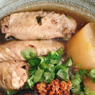 ¿Cruda? El caldo de gallina es una gran opción