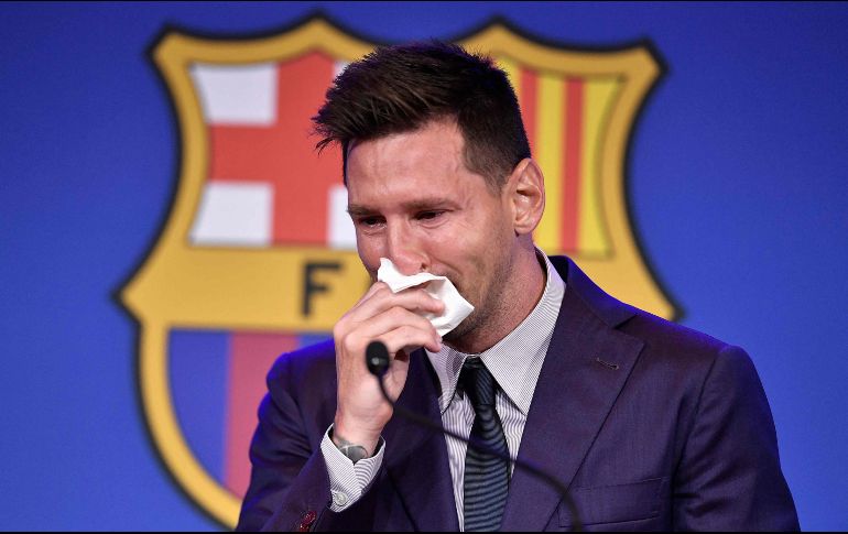 Messi dijo que está en conversaciones con el París Saint-Germain para un posible fichaje. AFP/P. Barrena