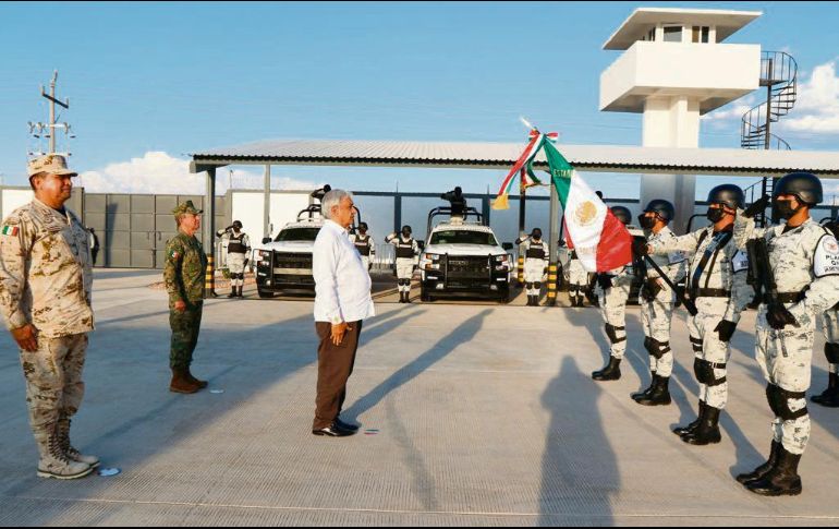 VIGILANCIA. Andrés Manuel López Obrador inauguró un cuartel de la Guardia Nacional en Ciudad Juárez. ESPECIAL