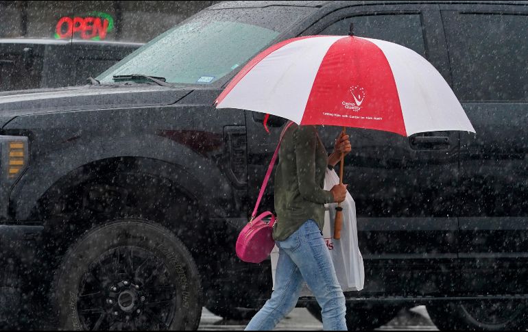 SE ACERCA. La tormenta tropical se acerca de forma acelerada a las costas de Jalisco. AP / ARCHIVO