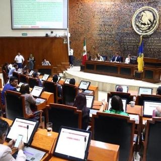 Paisanos piden reformas para poder ser diputados y regidores en Jalisco