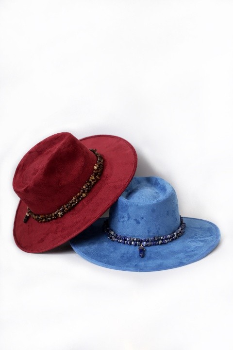 Los gorros y sombreros para mujer de Primavera Verarno 2021-2022 y cómo  llevarlos - ModaEllas.com