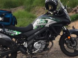 Personal de cuerpos de socorro e investigadores acudieron al lugar para proceder al levantamiento del cadáver e indicios en la zona. ESPECIAL /