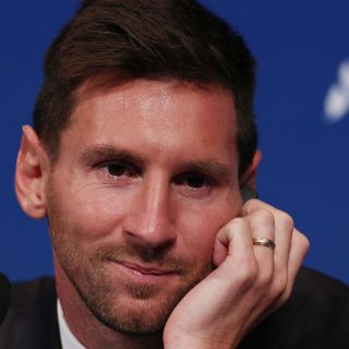 Messi y otros futbolistas que dejaron al equipo de sus amores