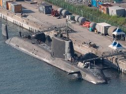 Submarino nuclear de la Marina Real Británica en el puerto de Busan, Corea del Sur. EFE/YONHAP