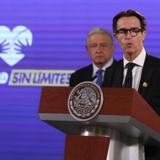 Firman acuerdo con Teletón para rehabilitar a menores discapacitados