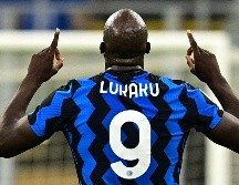 FIGURA. Romelu Lukaku marcó 30 goles la temporada pasada con el Inter y le valió para proclamarse campeón de la Serie A. AFP/M. MEDINA