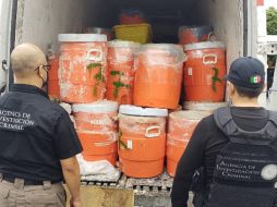 Una empresa especializada en químicos se encargó de la destrucción de lo asegurado. ESPECIAL/FGR en Jalisco