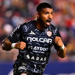 Necaxa logra sus primeros puntos