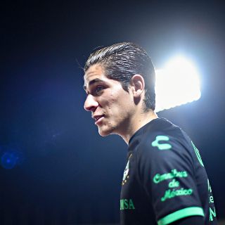 ¡Como de película! Newcastle se interesa por el mexicano Santiago Muñoz