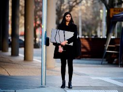 Trabajadores de diferentes industrias se llevaron la oficina a casa a causa de la pandemia de COVID-19. AFP/R. Thomson