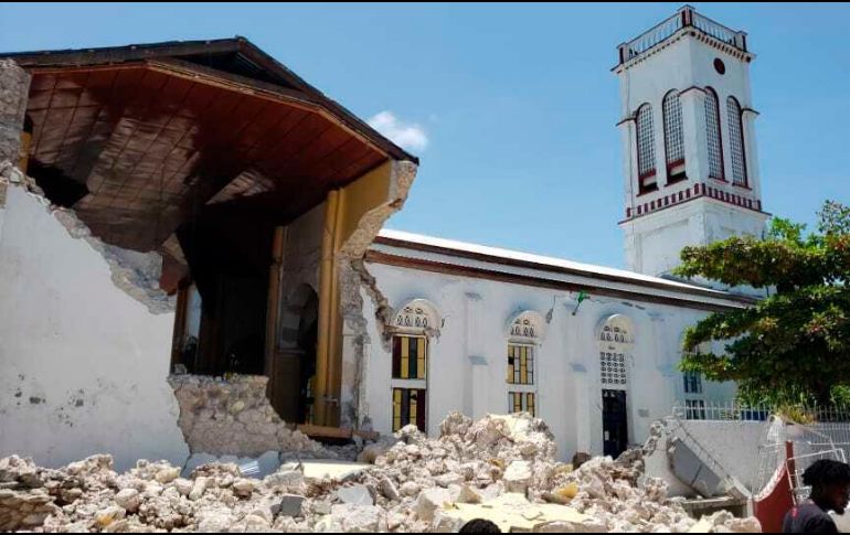 El terremoto de magnitud 7.2 que sacudió Haití causó enormes daños en el sur del país. AP / D. Jean
